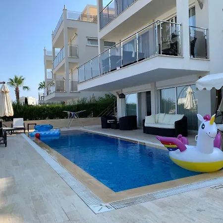 D9 Oasis Club2 别墅 Konaklı